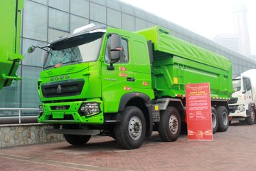 中国重汽HOWO T6G 380马力 8X4 渣土自卸车(ZZ3317N306WE1)